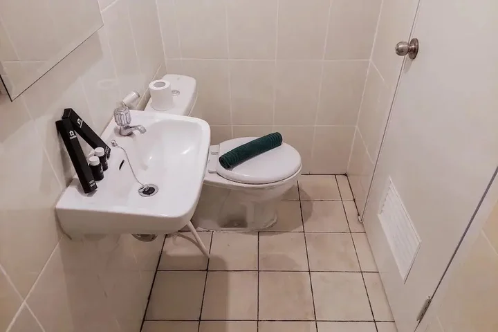 Legok: Comfort And Warm Studio Room Apartment At M-Town Residence