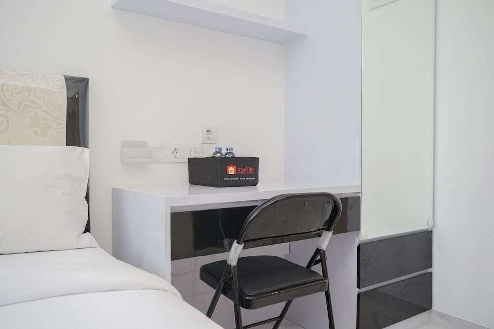 Elegant And Comfy Studio At Sky House Bsd Apartment — фото 4