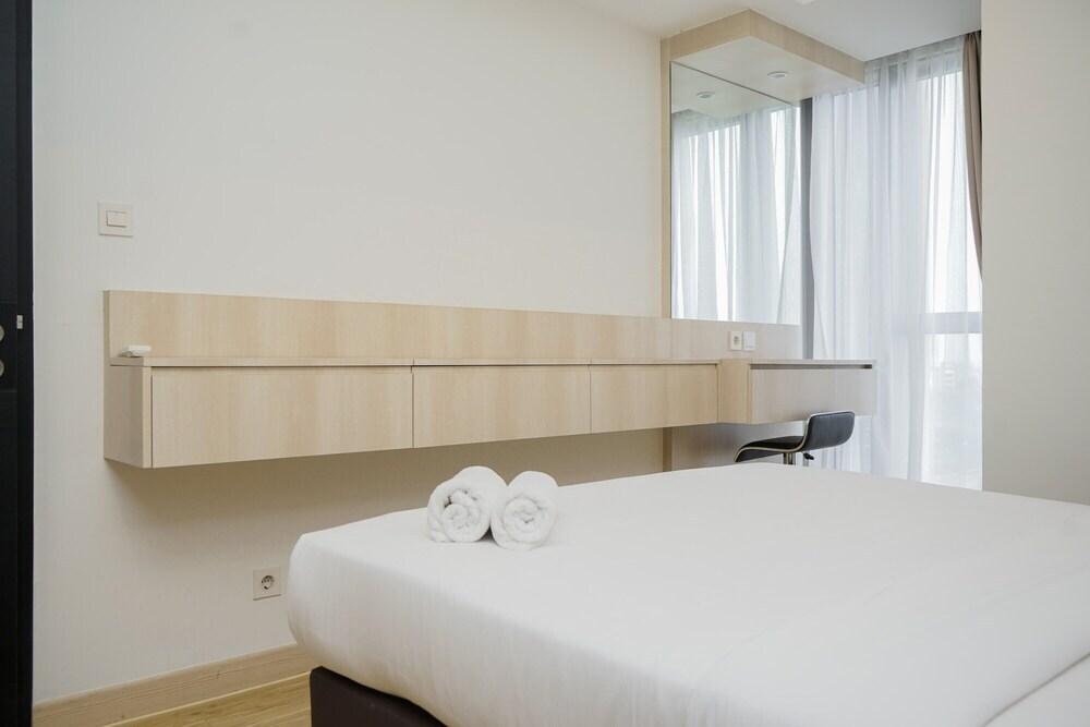Spacious And Comfy 1Br Apartment At Branz Bsd City — фото 6