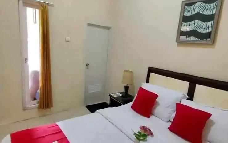 Богор: Perfect Double Room With Ac in Center Bogor