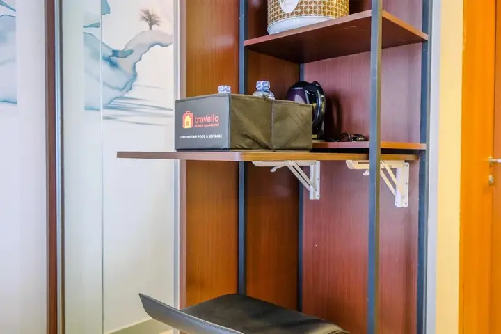 Restful and Tidy Studio at Evenciio Margonda Apartment — фото 5