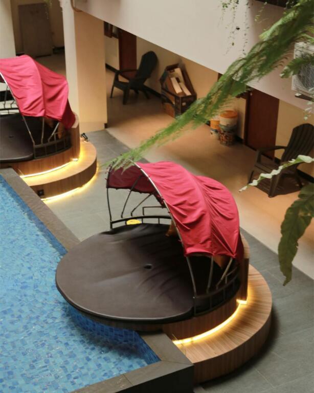 Маланг: Class Premium Guest House