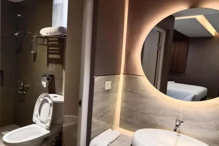 Маланг: Class Premium Guest House