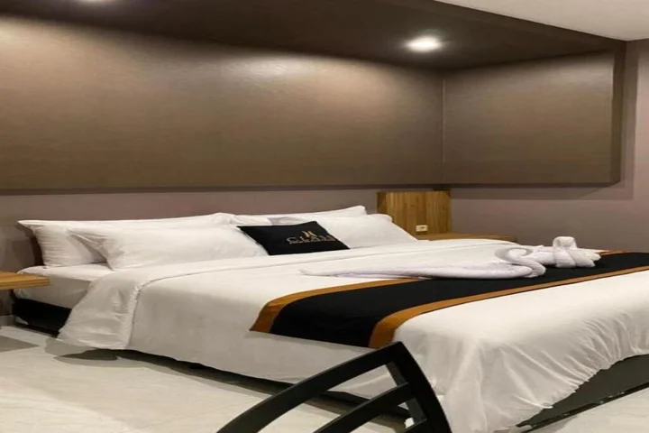 Маланг: Class Premium Guest House