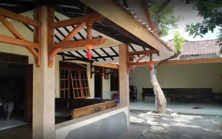 Батуретно: Homestay Bintaran Syariah