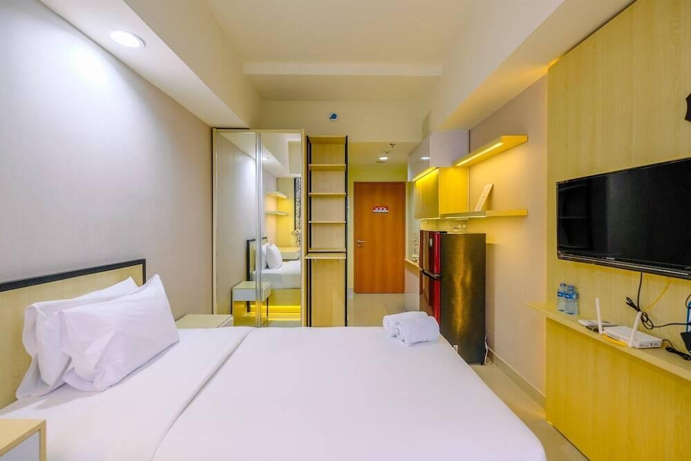 Comfy And Minimalist Studio At Evenciio Margonda Apartment — фото 2
