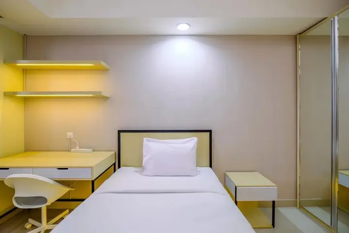 Comfy And Minimalist Studio At Evenciio Margonda Apartment — фото 3
