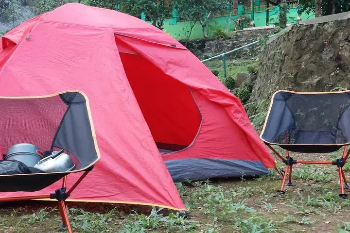 Батуретно: Goa Slarong Camping Ground