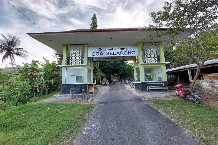 Батуретно: Goa Slarong Camping Ground