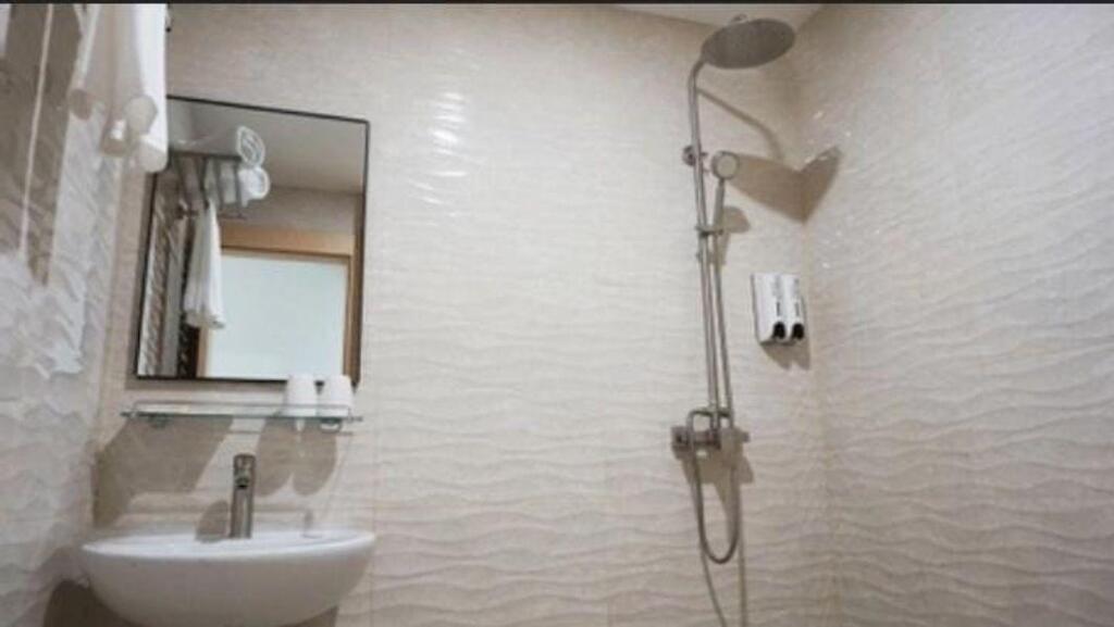Батам: Sovrano Hotel