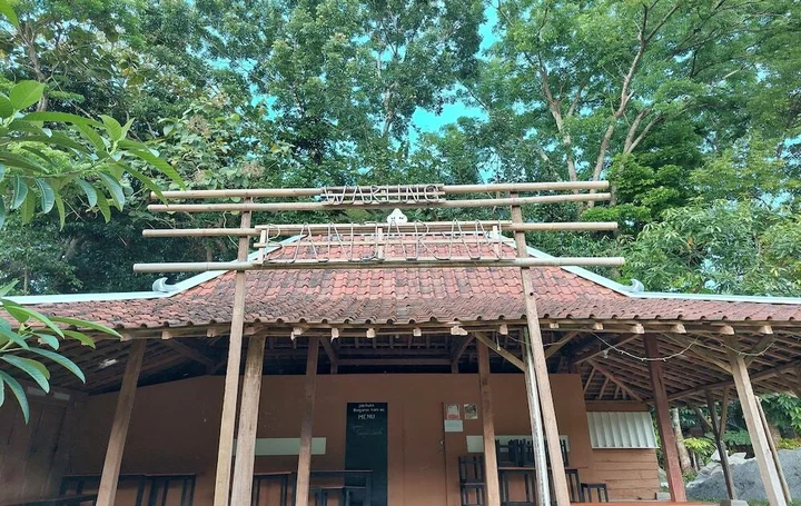 Батуретно: Camping Ground Banjaran Village