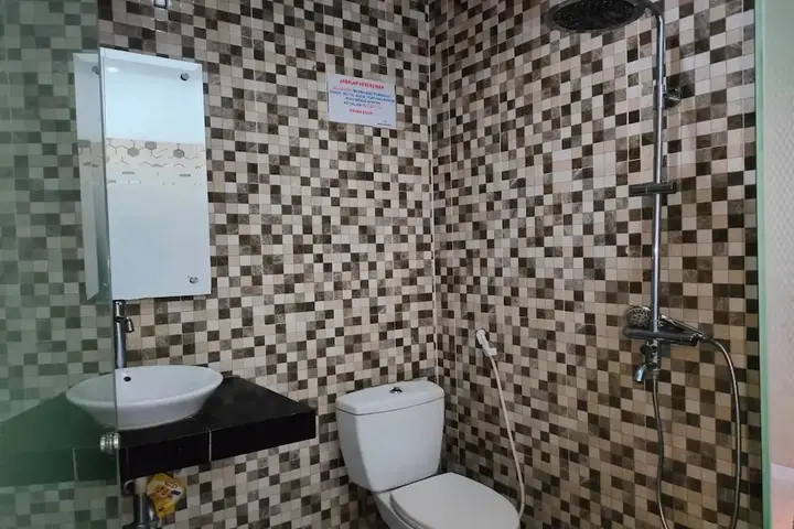 Медан: Lonari Hotel