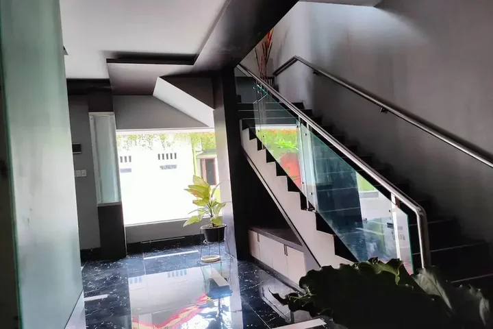 Медан: Lonari Hotel