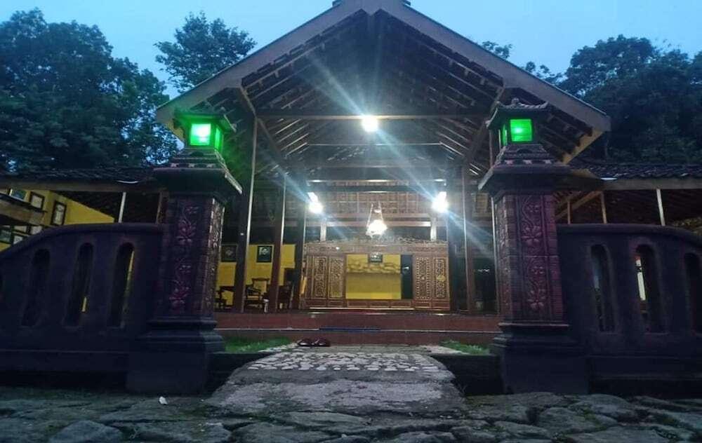 Nara Homestay Syariah — фото 1