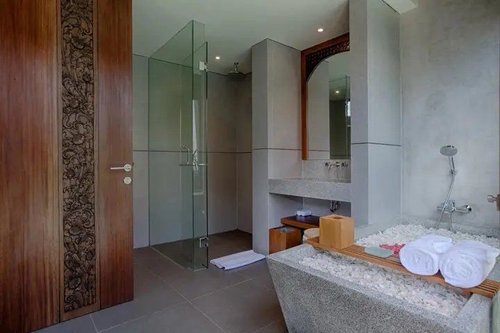 Беноа: Taman Dhamawangsa Suites