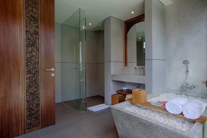 Беноа: Taman Dhamawangsa Suites