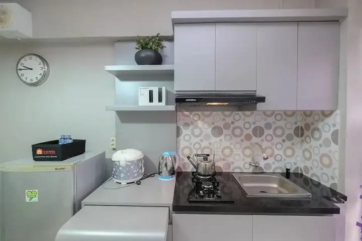 Джакарта: Strategic And Restful 2Br At Bassura City Apartment