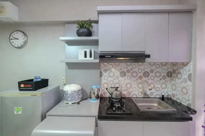 Джакарта: Strategic And Restful 2Br At Bassura City Apartment