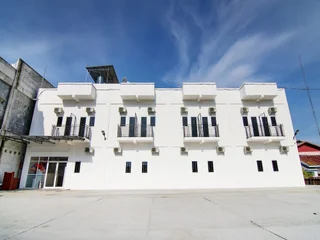 Дюмай: OYO 91301 Lewis Dc Guesthouse