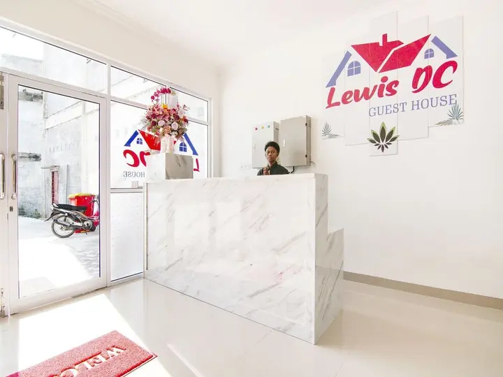 Дюмай: OYO 91301 Lewis Dc Guesthouse