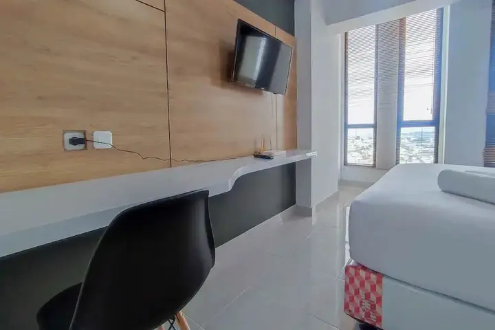 Семаранг: Best Deal And Comfortable 1Br The Alton Apartment