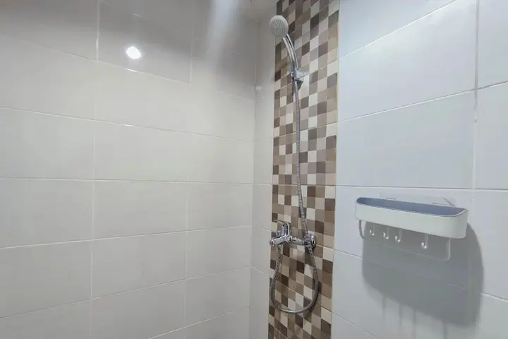 Семаранг: Best Deal And Comfortable 1Br The Alton Apartment