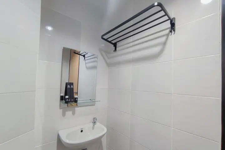 Семаранг: Best Deal And Comfortable 1Br The Alton Apartment