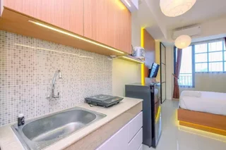 Депок: Cozy And Simply Studio At Evenciio Margonda Apartment