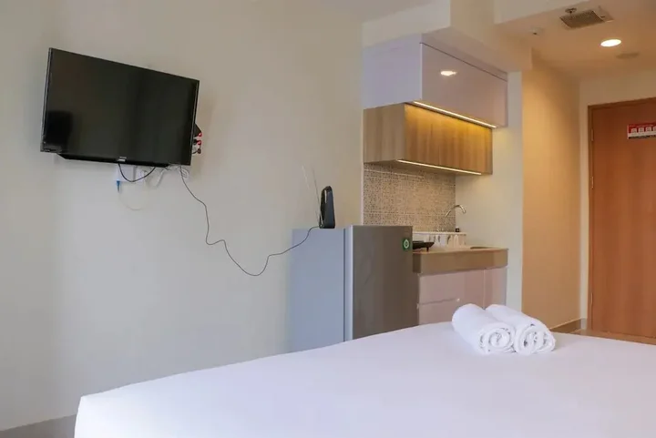 Депок: Comfortable And Strategic Studio Apartment Evenciio Margonda