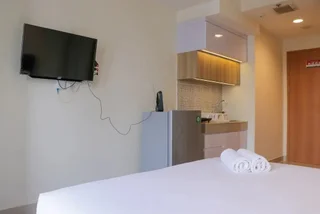 Депок: Comfortable And Strategic Studio Apartment Evenciio Margonda