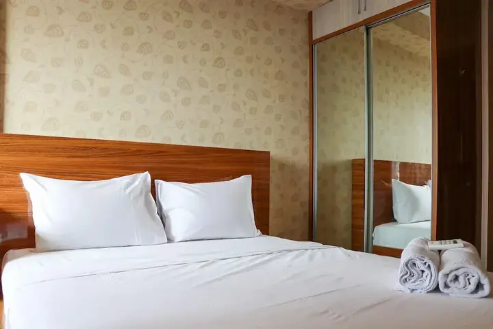 Cozy And Simply Studio At Cinere Bellevue Suites Apartment — фото 2