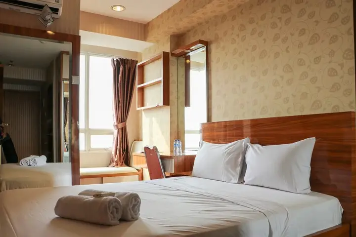 Cozy And Simply Studio At Cinere Bellevue Suites Apartment — фото 4