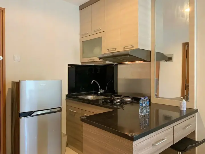 Депок: Warm And Cozy 2Br At Cinere Bellevue Suites Apartment