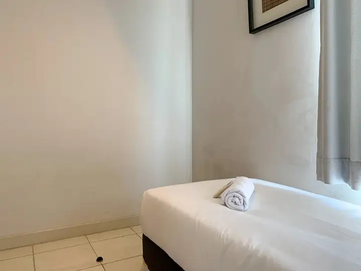 Warm And Cozy 2Br At Cinere Bellevue Suites Apartment — фото 4