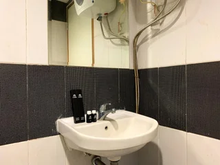 Депок: Warm And Cozy 2Br At Cinere Bellevue Suites Apartment