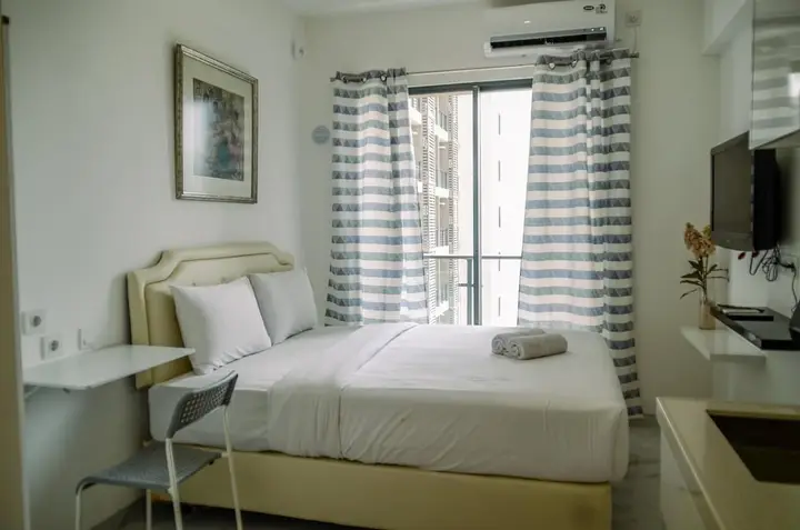 Elegant And Comfy Studio Sky House Bsd Apartment — фото 2