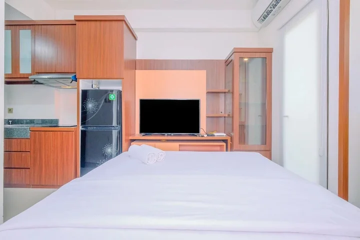 Депок: Fancy And Nice Studio Apartment At Transpark Cibubur