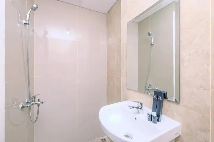 Депок: Fancy And Nice Studio Apartment At Transpark Cibubur