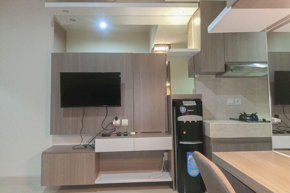 Elegant And Comfortable 1Br At Uttara The Icon Apartment — фото 5