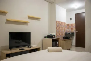 Депок: Fancy And Nice Studio Room At Transpark Cibubur Apartment