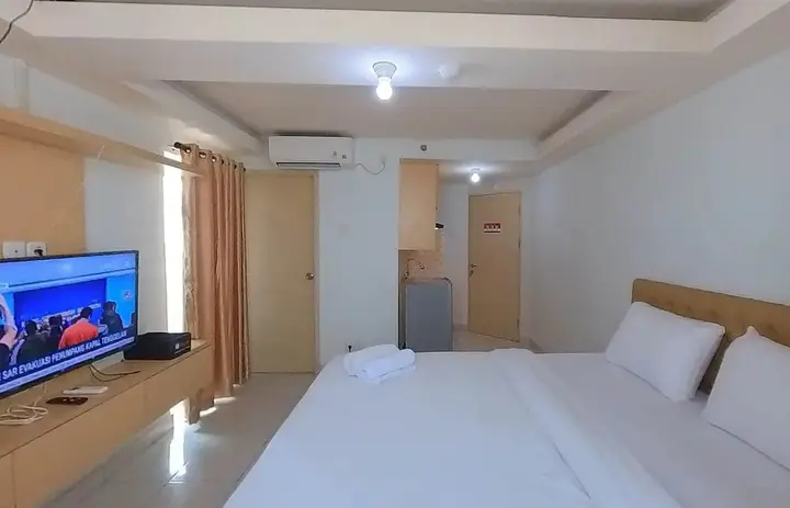 Джакарта: Nice And Comfy Studio At Amethyst Apartment
