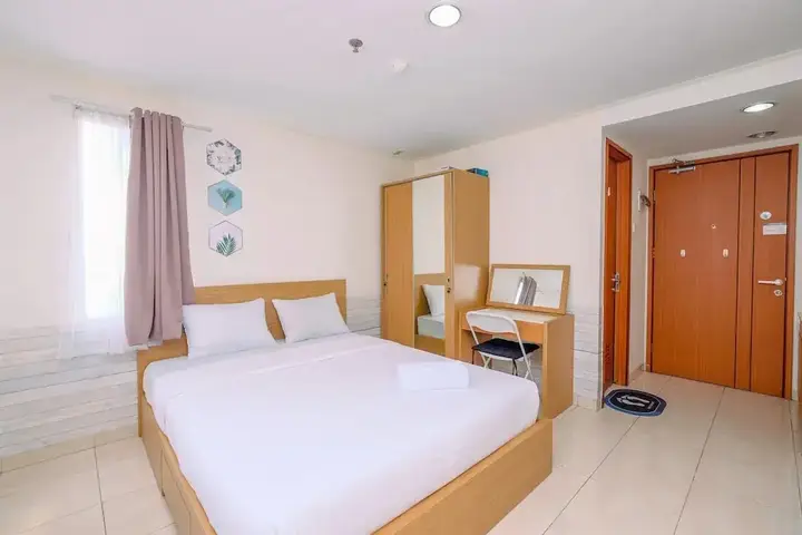 Fully Furnished And Comfy Studio Apartment Margonda Residence 3 — фото 5