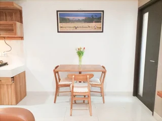 Депок: Elegant And Tidy 1Br At Uttara The Icon Apartment