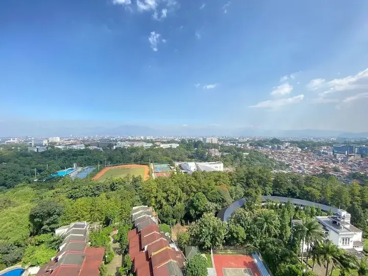 Бандунг: Cozy Studio Apartment At Beverly Dago