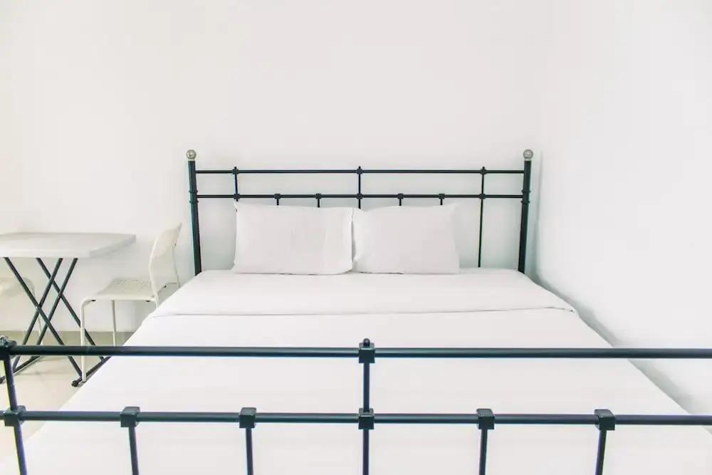 Nice And Cozy Studio At Paramount Skyline Serpong Apartment — фото 2