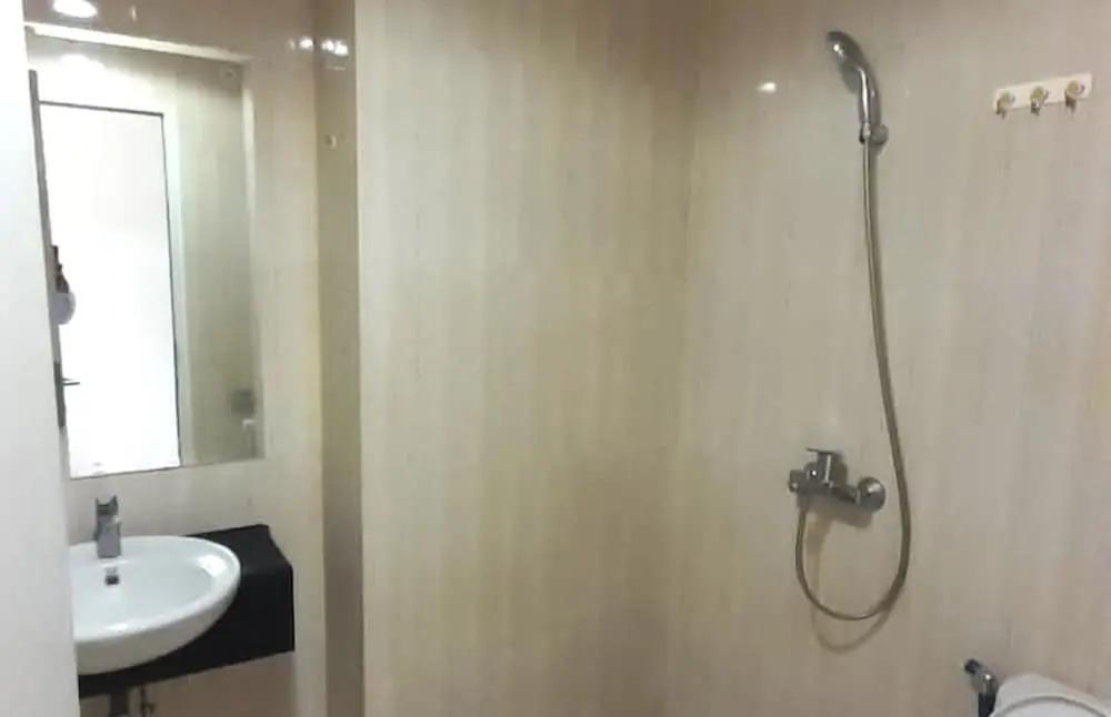 Сукарайя: S&A Property 4