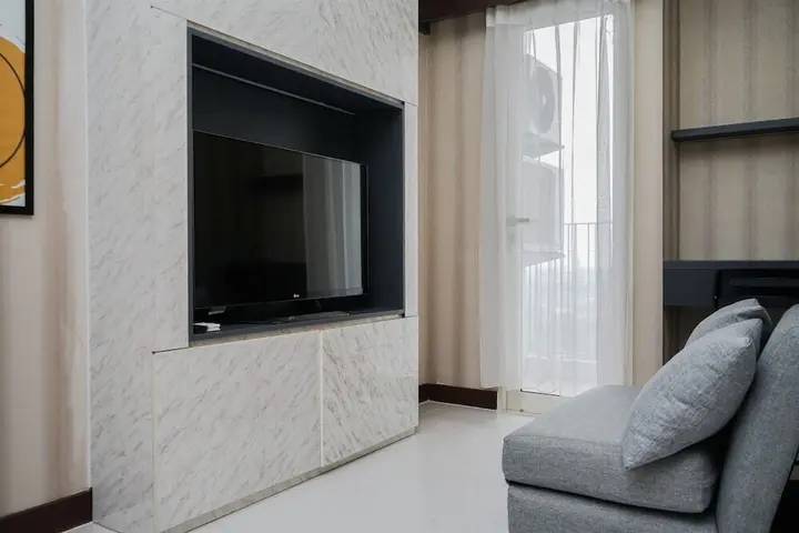 Legok: Cozy Design 1Br Apartment At Scientia Residence