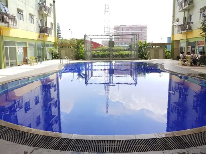 Бандунг: Nice And Comfy Studio At Suites @Metro Apartment