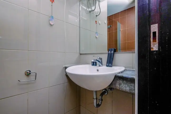 Депок: Nice And Homey 1Br Apartment At Atlanta Residence
