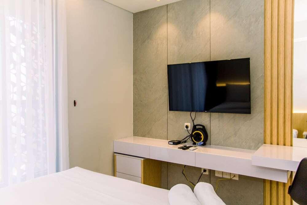 Джакарта: Fancy And Nice Studio Apartment At Gold Coast